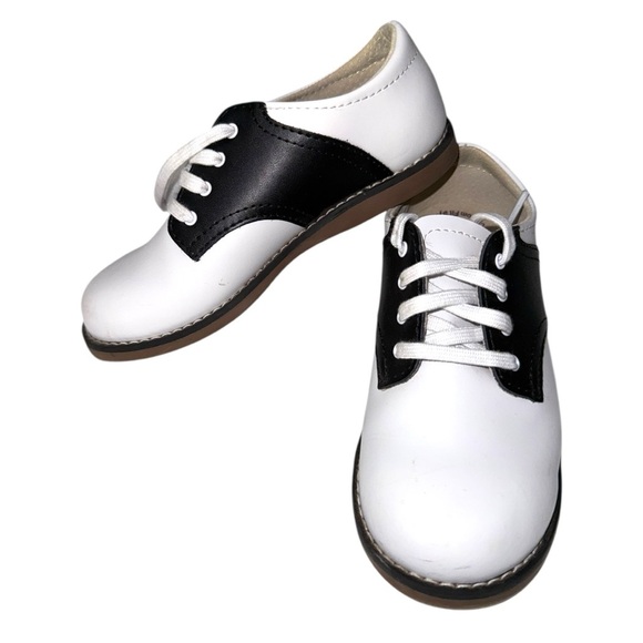 Footmates Cheer Black White Leather Saddle Shoes Toddler Youth Size 11 Medium - Picture 2 of 7